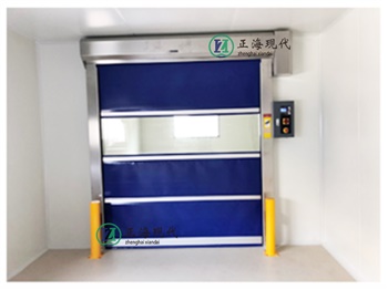 口罩廠生產(chǎn)車間