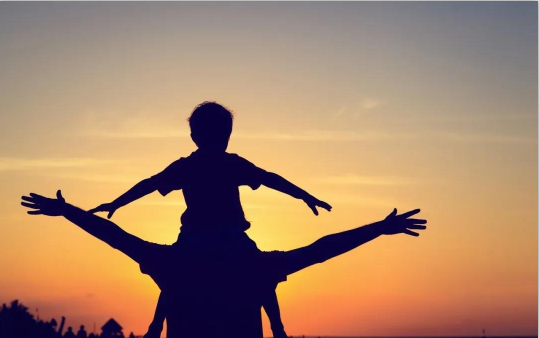 【節(jié)日】守護不缺席，無論是現(xiàn)在還是將來，父親節(jié)快樂！